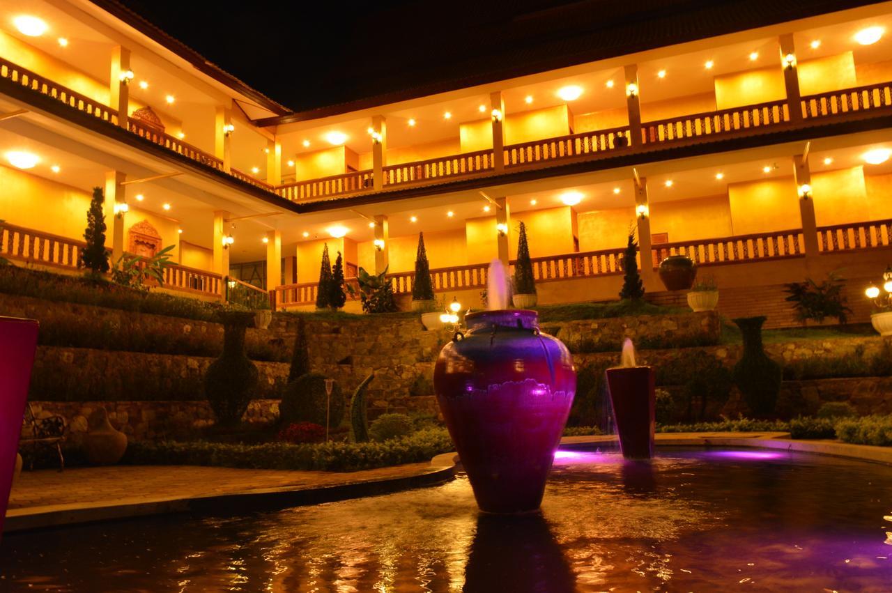 The M Bokeo Hotel Huay Xai Eksteriør bilde